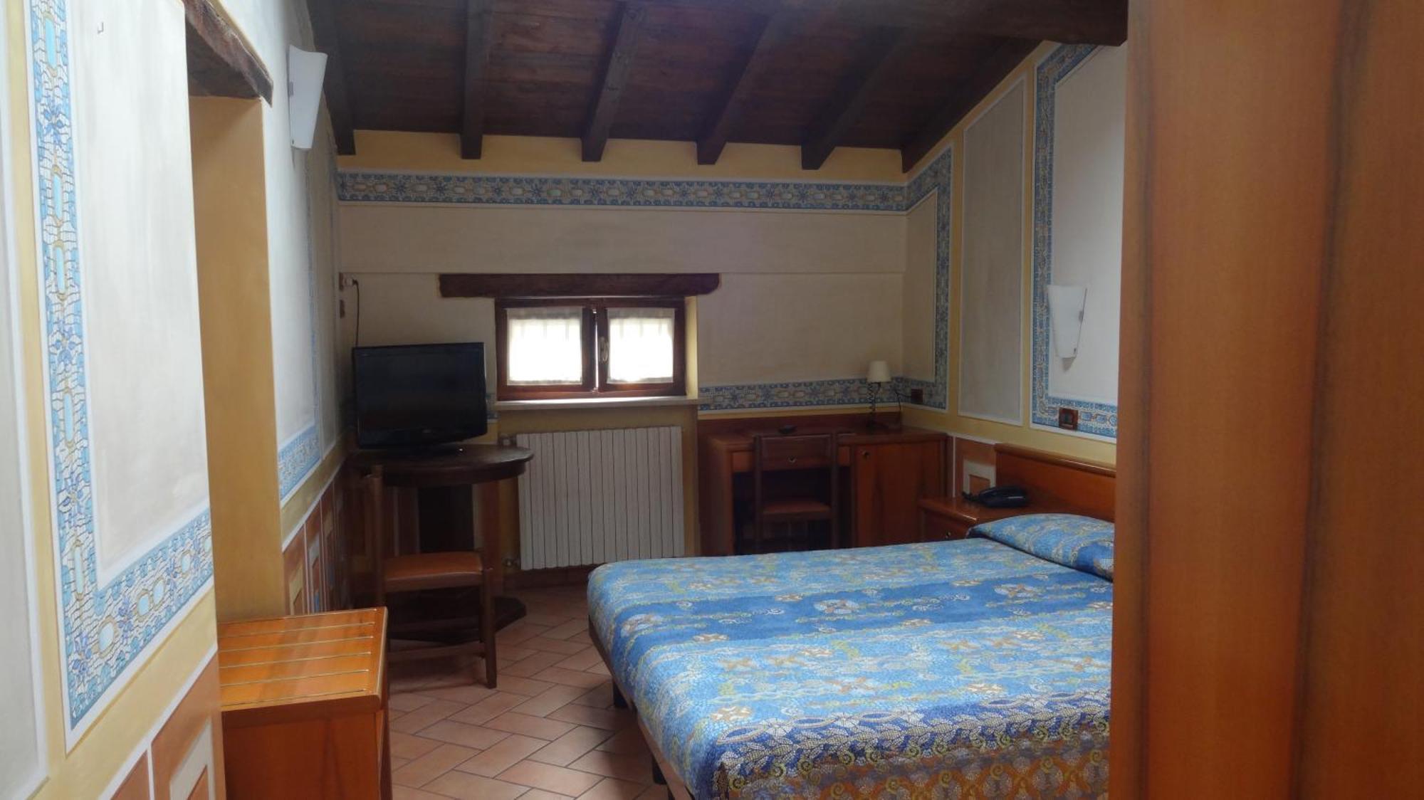 Albergo Giulia Gonzaga Sabbioneta Kültér fotó