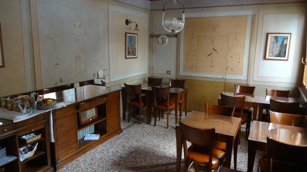 Albergo Giulia Gonzaga Sabbioneta Kültér fotó